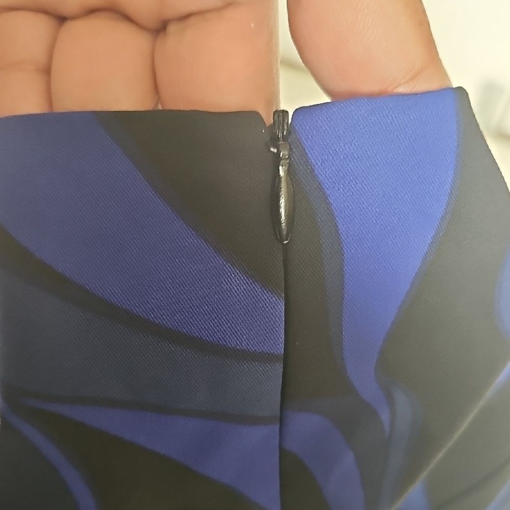 Zara Blue Mini Pencil Skirt for Cocktail Nights - Picture 3 of 16